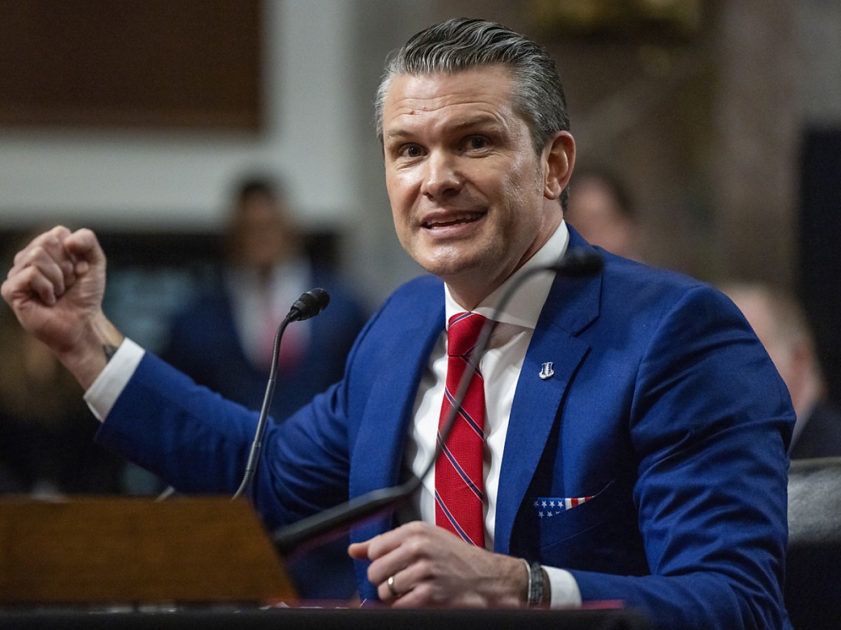 Hegseth, USA: 'Fondi per Kiev ridotti nel prossimo bilancio'