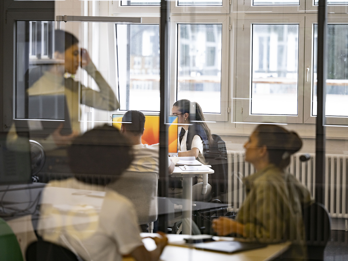 81 percent work better with a sense of community