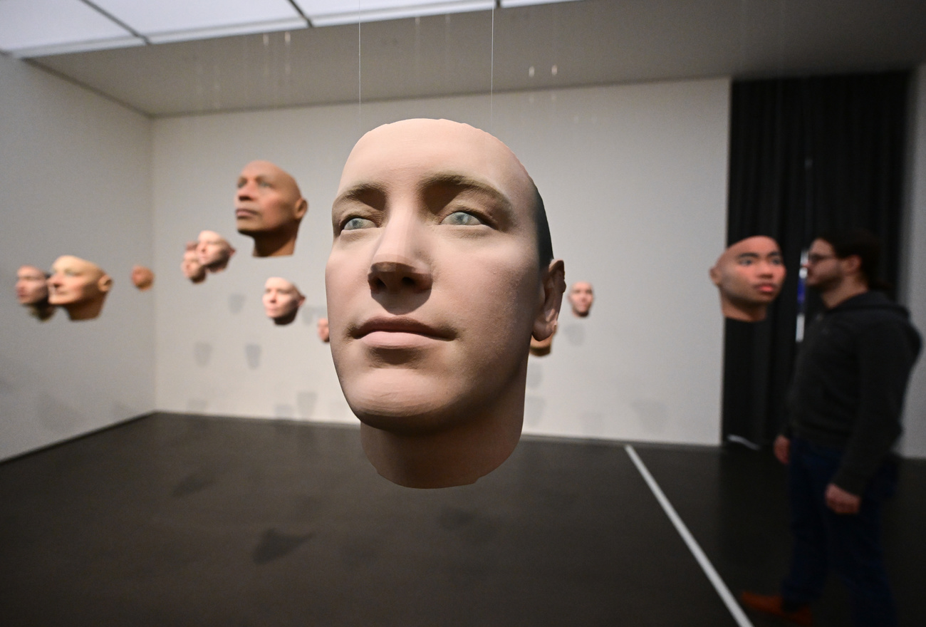 stampe 3D di volti generati da un software