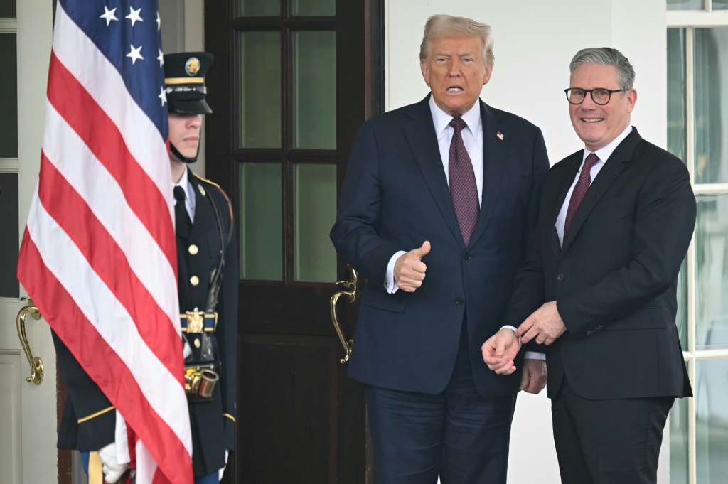 Trump dice que se fía de Putin y evita dar garantías de seguridad para Ucrania - SWI swissinfo.ch