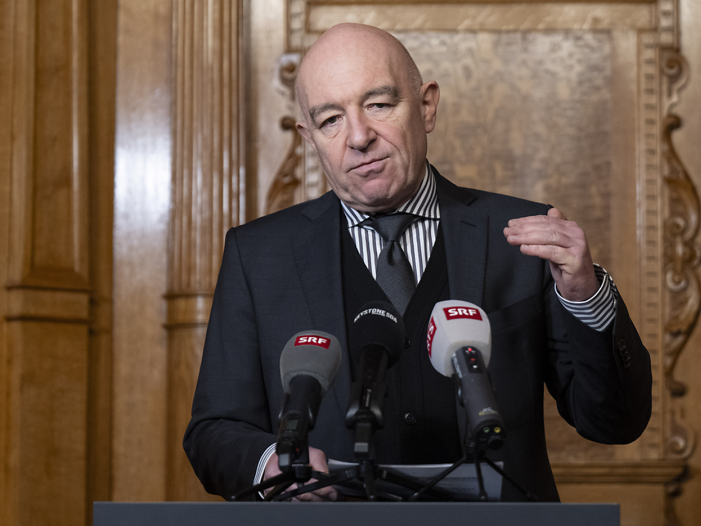 SVP National Councillors Aeschi and Graber protected from prosecution