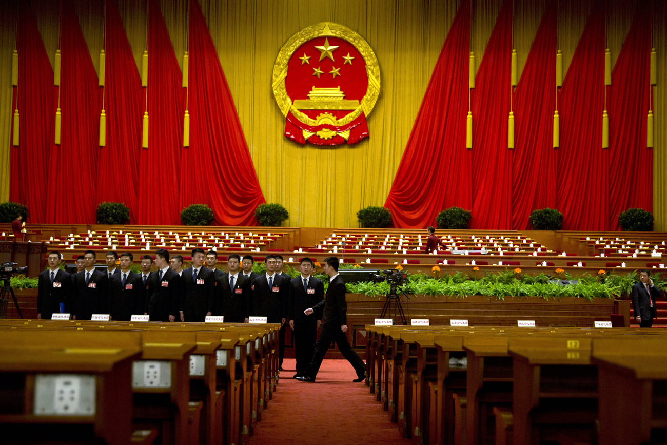 中国两会期间,中国总理李强公布了2025年 “5%左右”的增长目标。