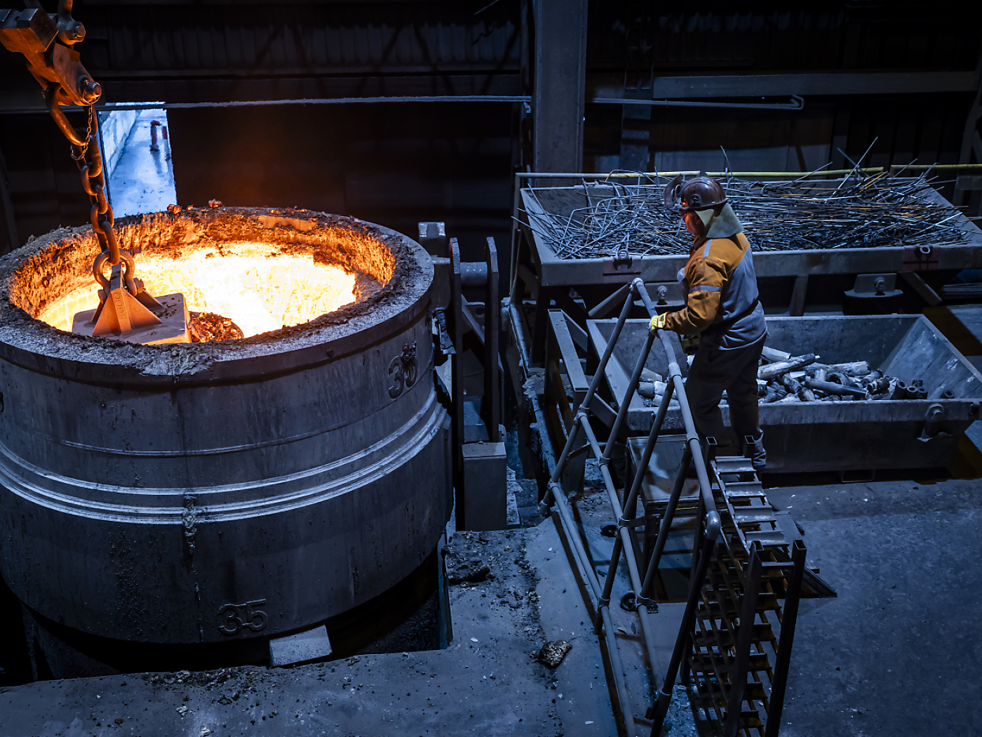 lavoratore in acciaieria