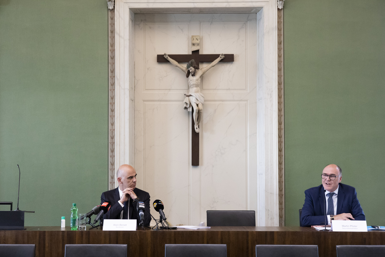 Chi per sostituire la ministra della difesa Viola Amherd: il leader dei ...