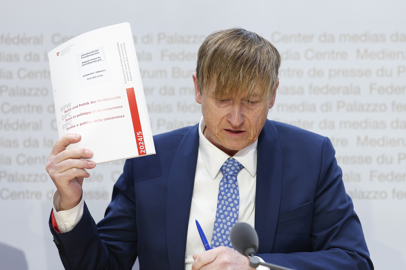Der Preisüberwacher Stefan Meierhans an einer Medienkonferenz