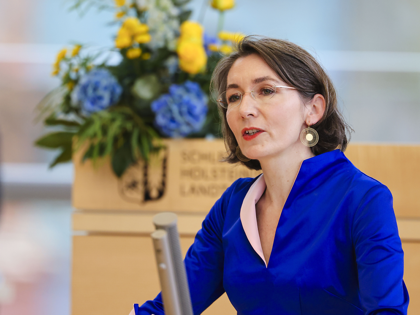 Клаудия Майор — управляющий директор Германского фонда Маршалла США (German Marshall Fund) и бывшая руководительница группы по вопросам политики безопасности в Германском институте международных и внешнеполитических исследований (Stiftung Wissenschaft und Politik / SWP) в Берлине.