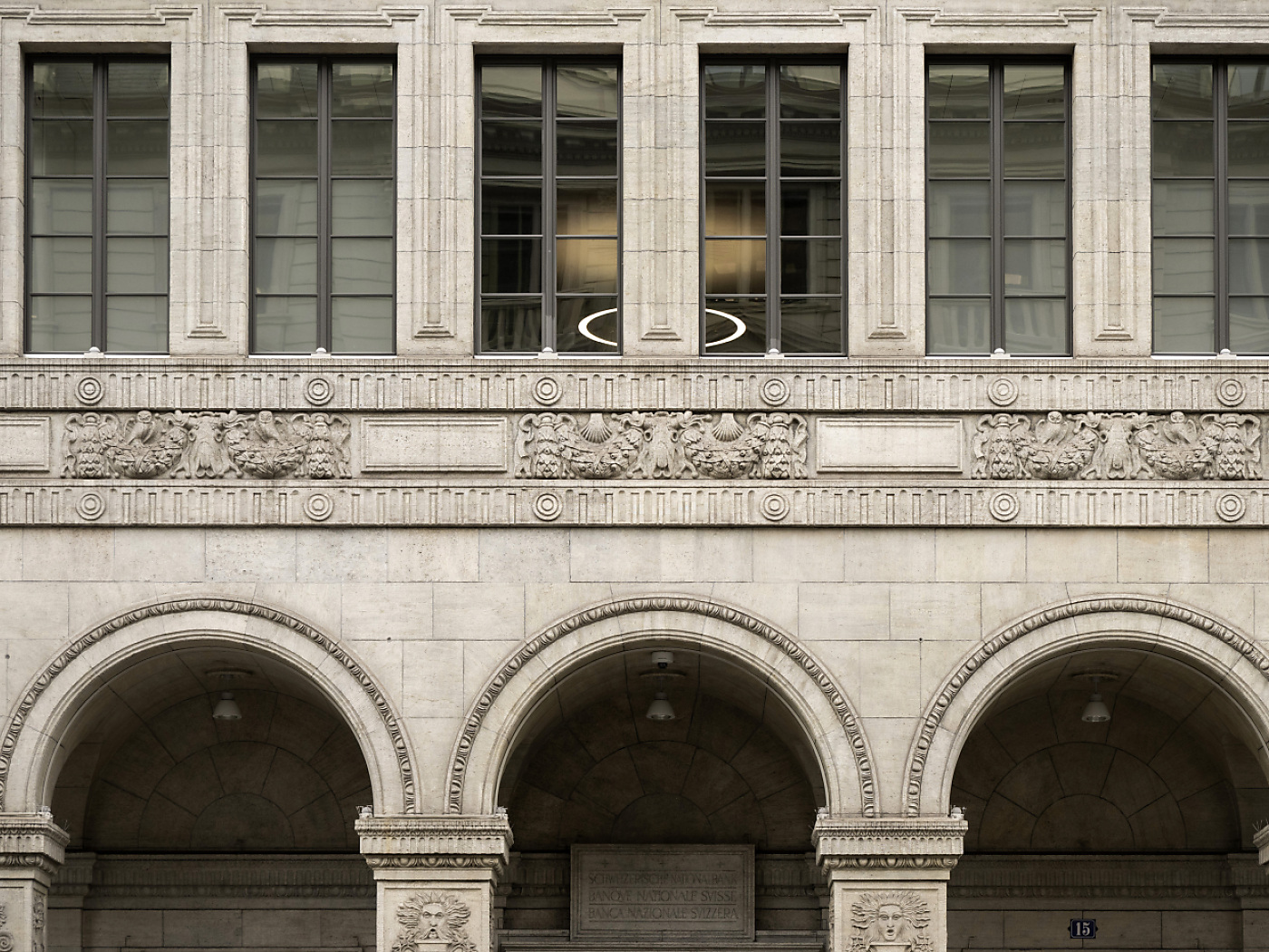 SNB lowers key interest rate to 0.25 per cent