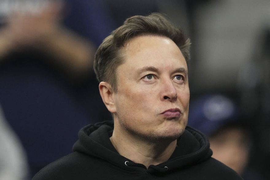 Musk's Company Acquires Short Message Service X - News Directory 3