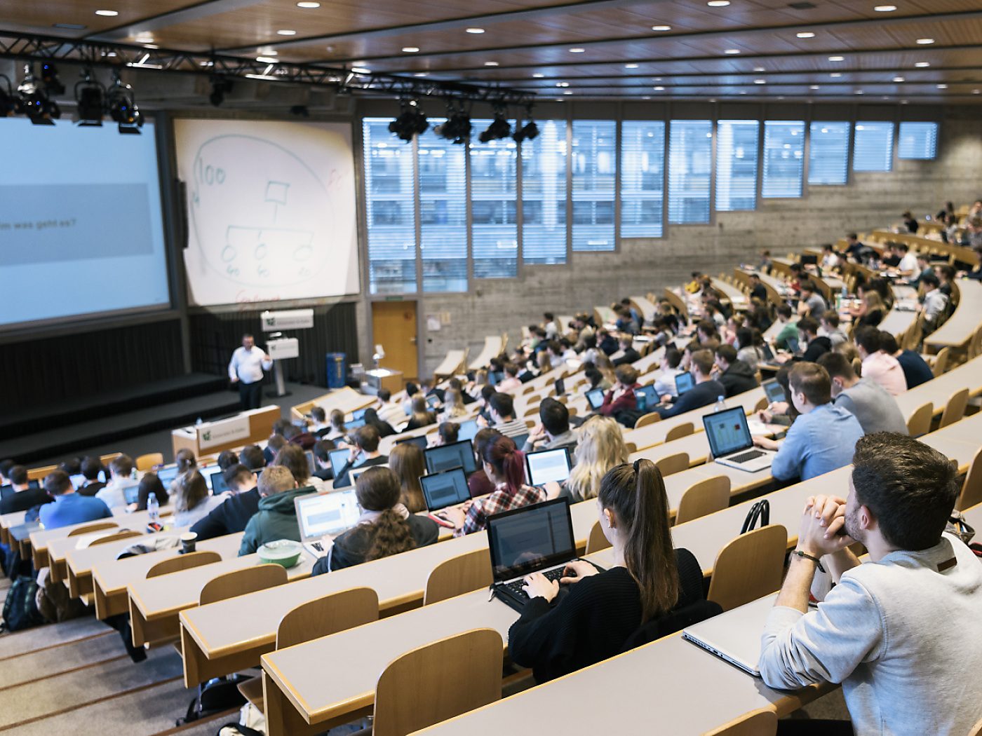 EU treaty triples Swiss costs for mobility programme