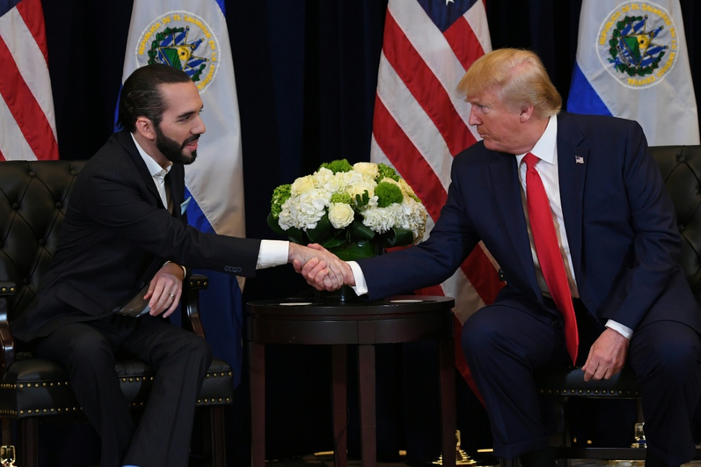 Bukele viaja a EEUU a consolidar su alianza con Trump - SWI swissinfo.ch