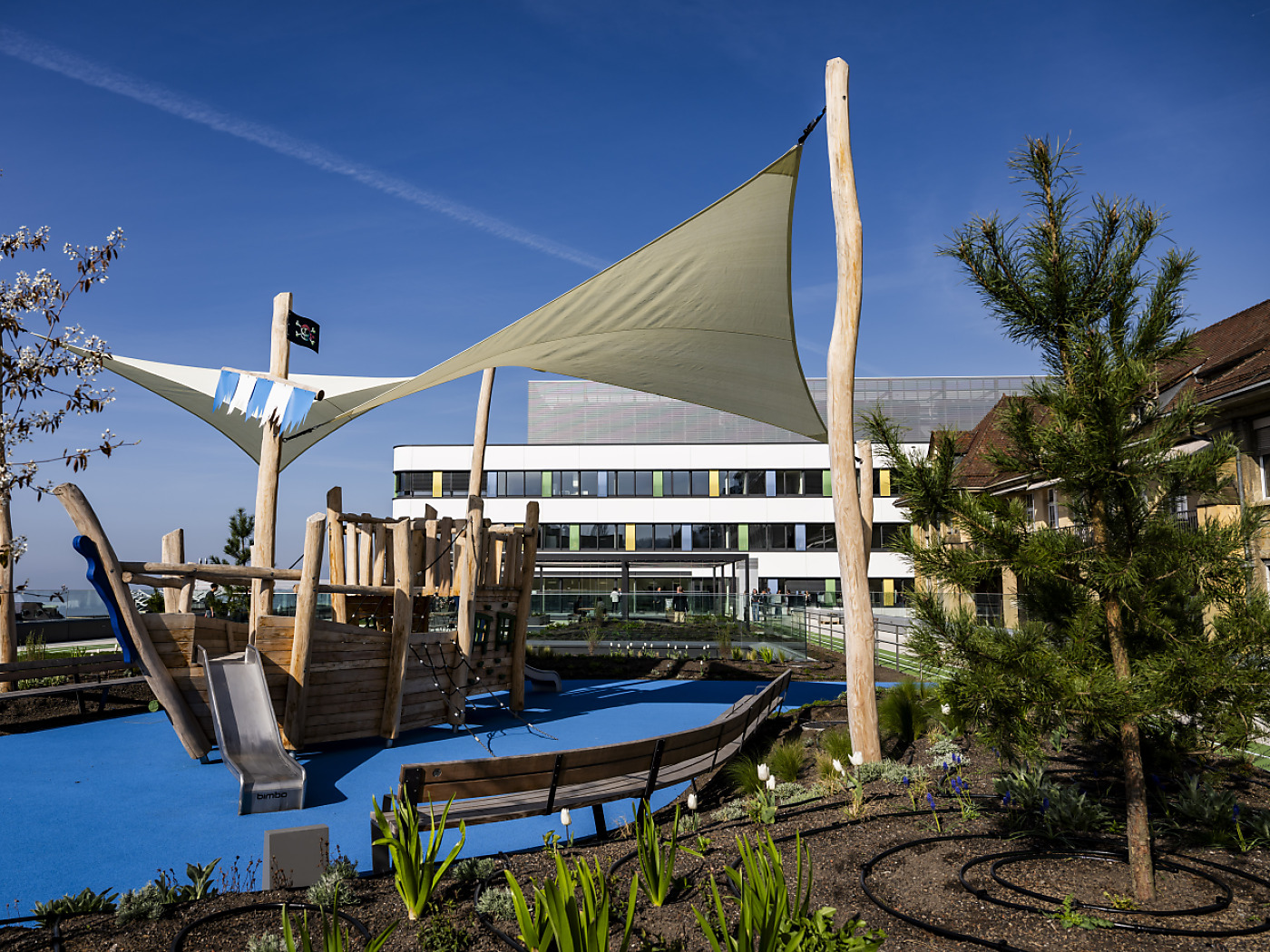 Le CHUV à Lausanne inaugure son nouvel Hôpital des enfants - SWI ...