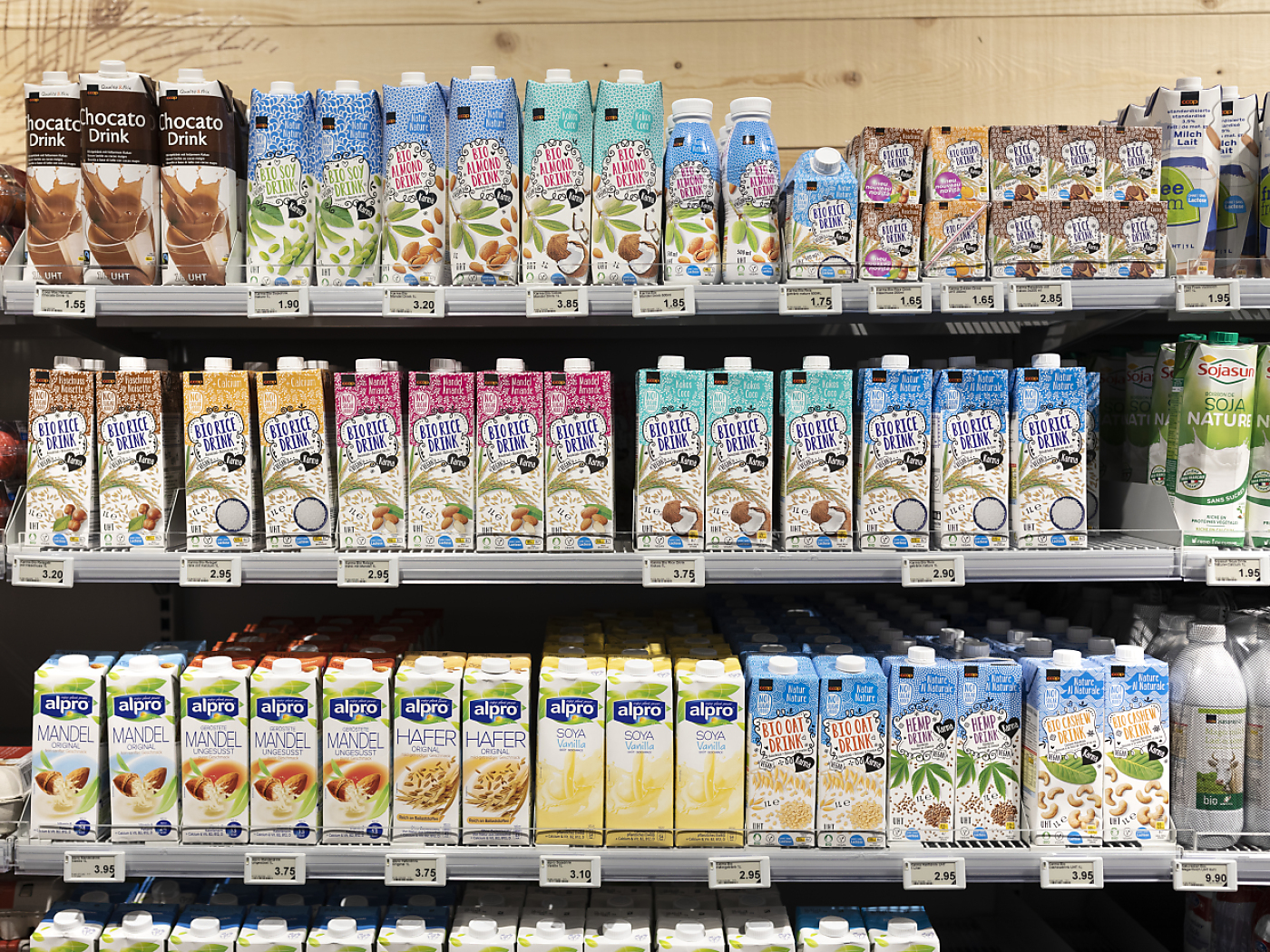 Labels on oat milk and co.: they are confusing in excess