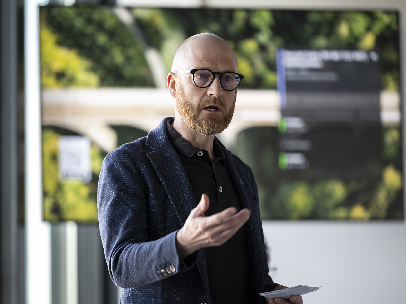 Swiss railways to run extra 1,600 trains for special events - SWI ...