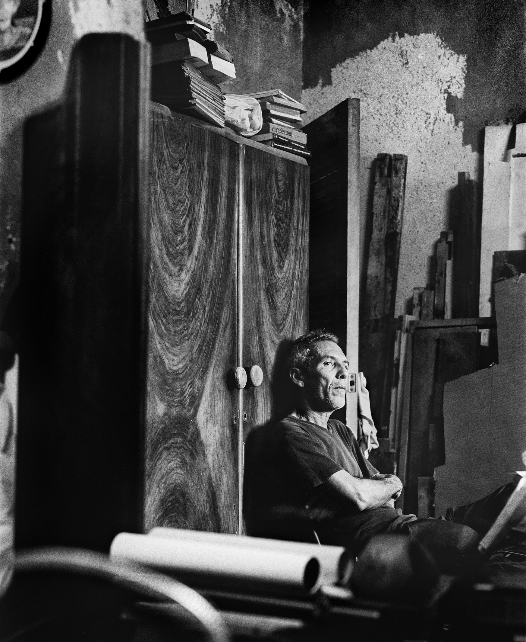 Federico García Cortízas, one of the artists portrayed in "Vagabond Souls", photographed in his house in Havana in 2023.