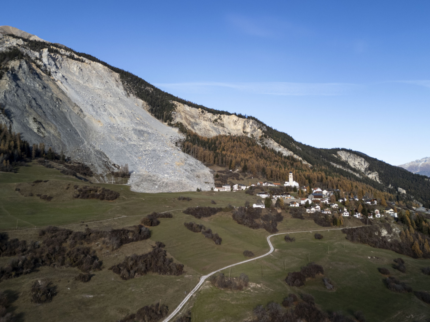 Evacuees should now be able to visit Brienz GR every weekend