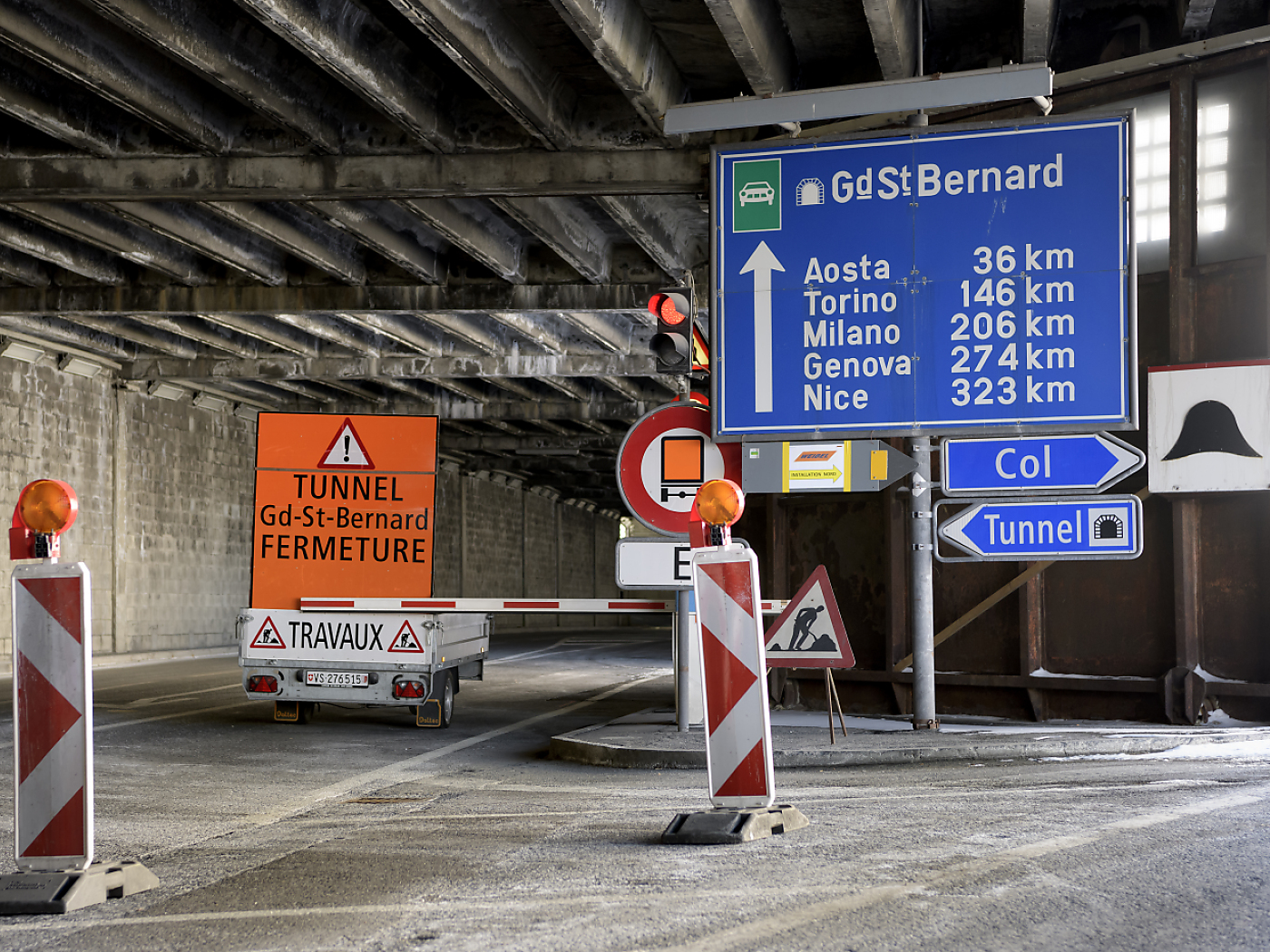 The Great St Bernard Tunnel remains closed until further notice