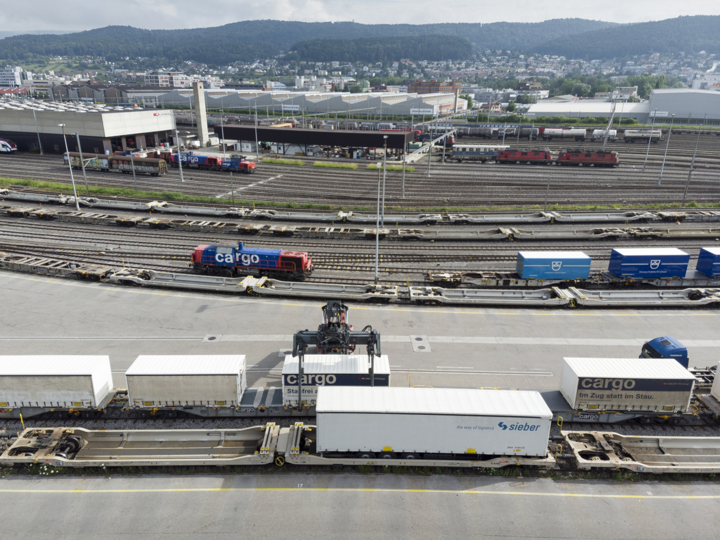 SBB Cargo cuts 65 jobs in Ticino and German-speaking Switzerland