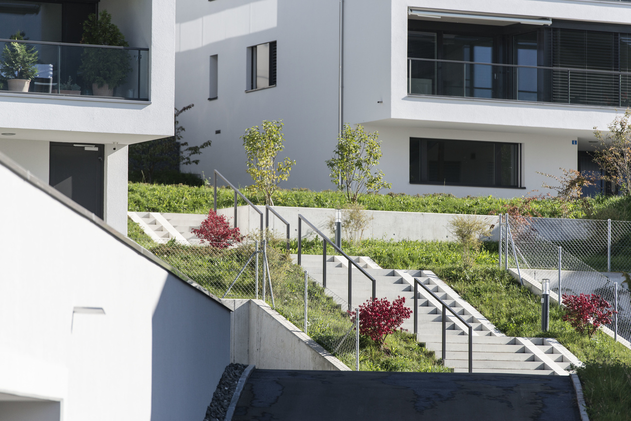 瑞士房地产价格昂贵,房贷负担也相对更重。