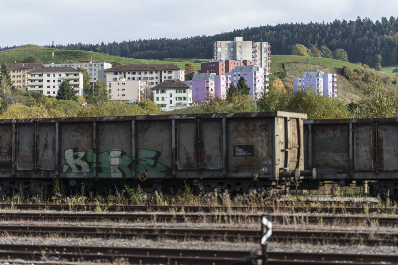Vista de Le Locle, um vilarejo suíço.