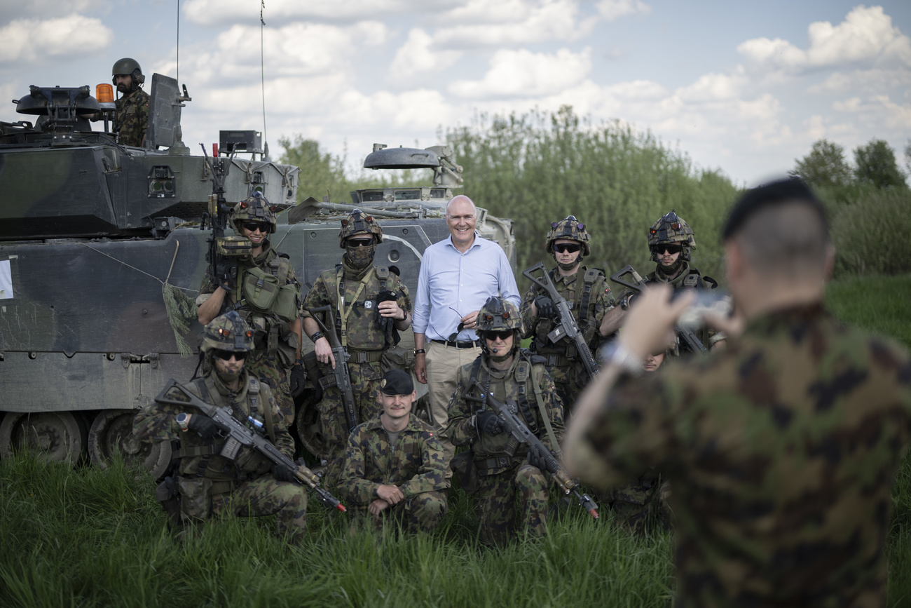 Ausschuss zur Suche nach neuem Chef der Schweizer Armee gegründet