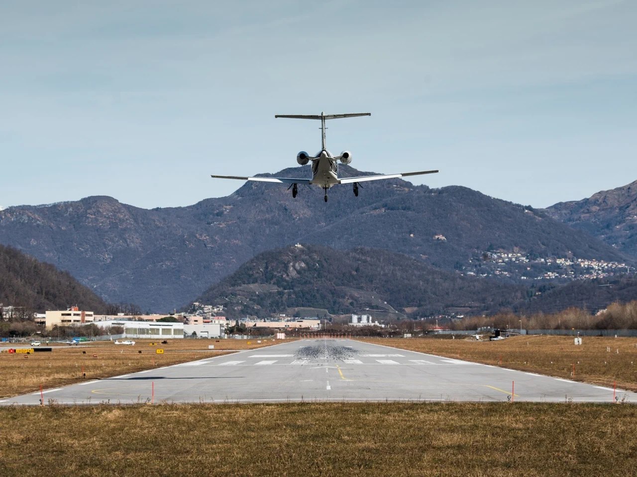Der Sparhammer des Bundes könnte auch den Flughafen Lugano treffen: Der Bund möchte Beiträge in Höhe von fünf Millionen Franken streichen.