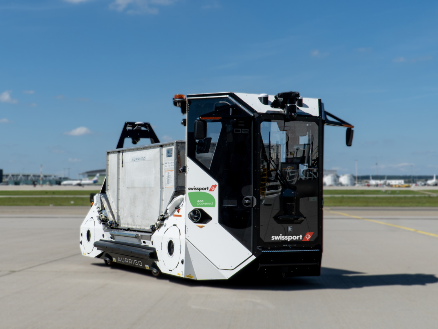 Swissport tests autonomous vehicle at Zurich Airport