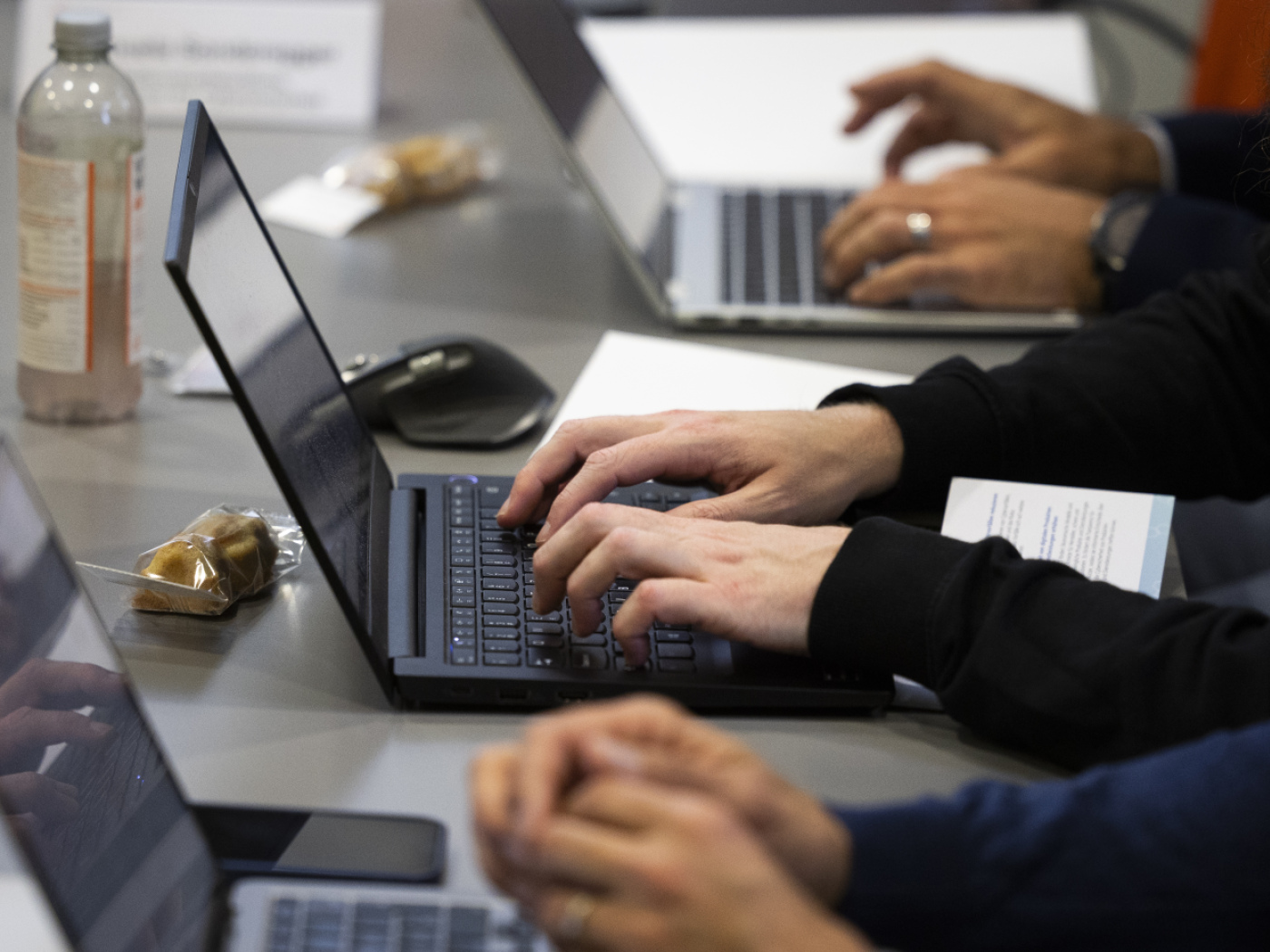 Last year, almost 63,000 cyber-related incidents were reported to the Federal Office of Cyber Security (FOCS) in Switzerland, an increase of 13,500 cases over the previous year.