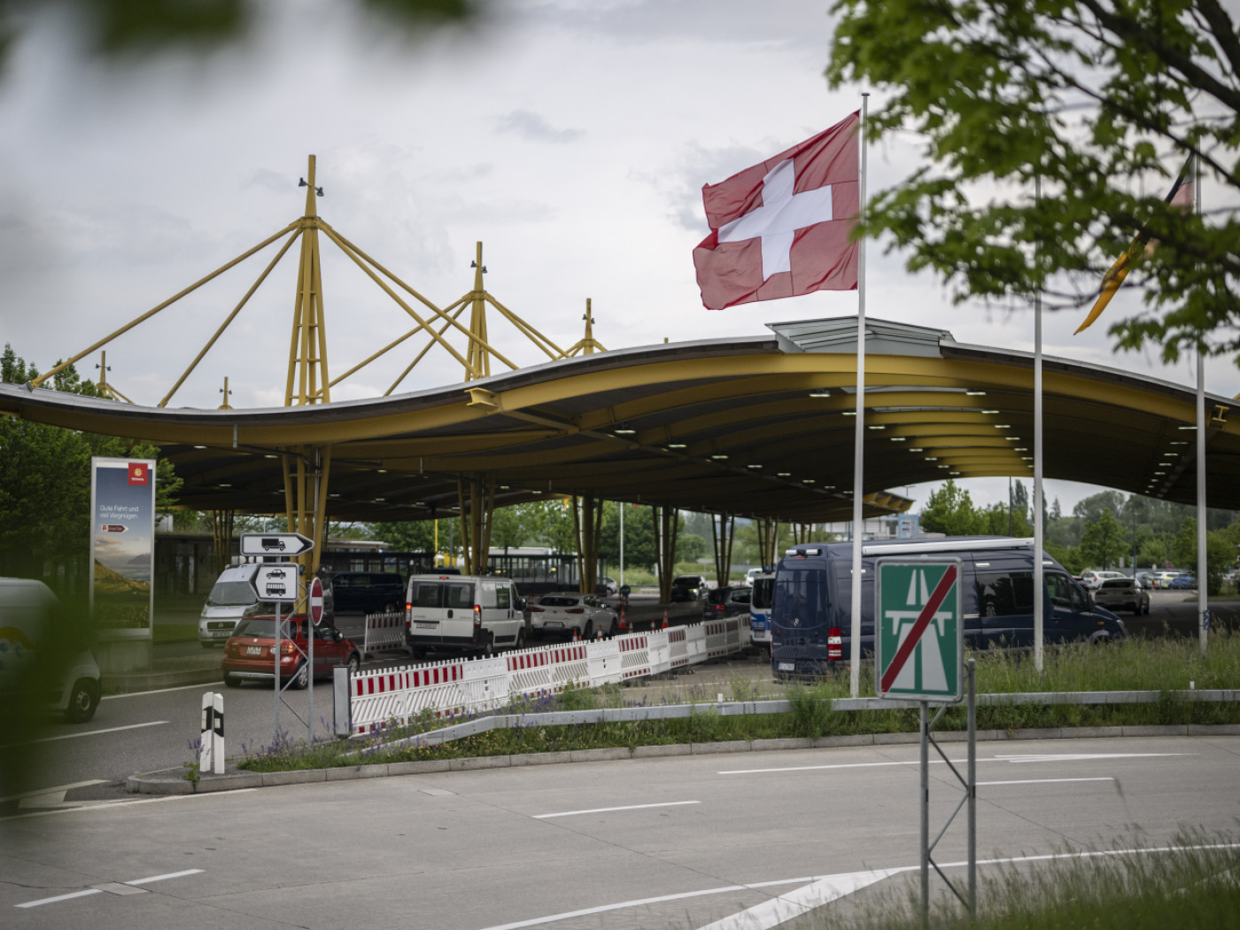 No change at the German-Swiss border so far