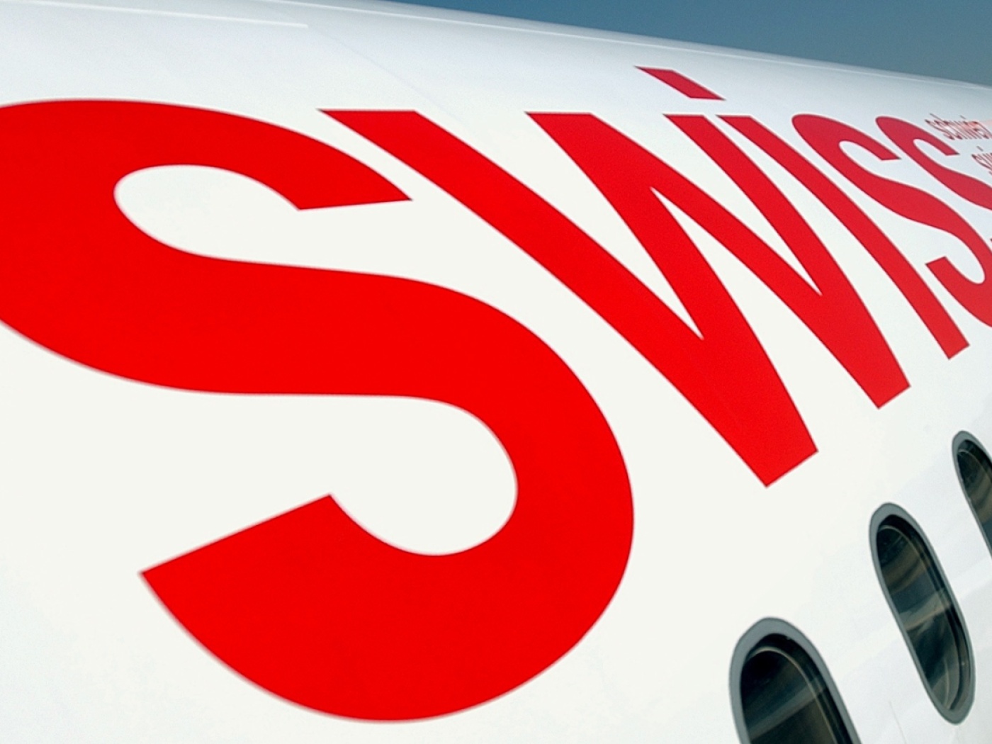 facciata aereo swiss