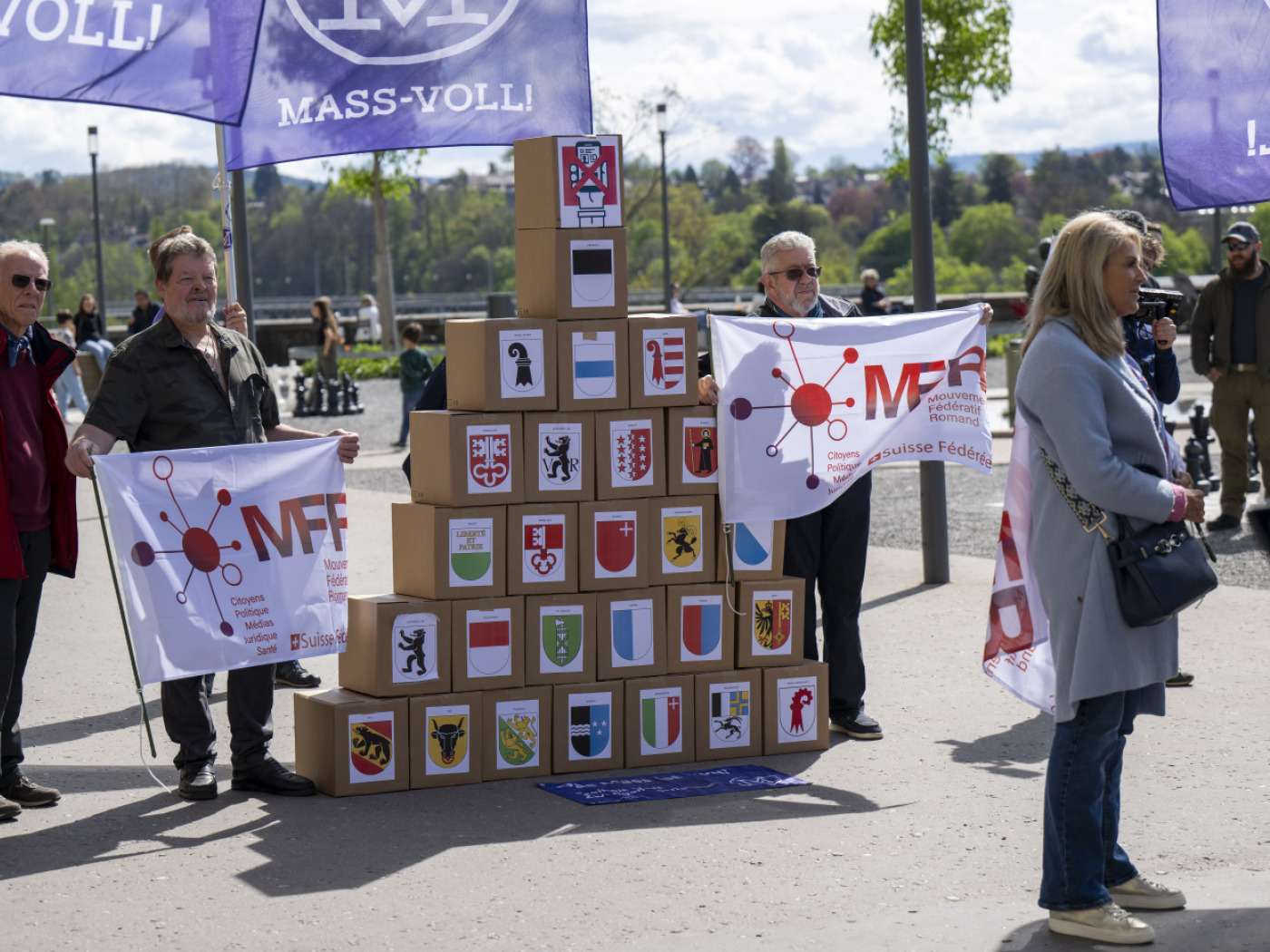 The referendum against the introduction of the e-ID is successful