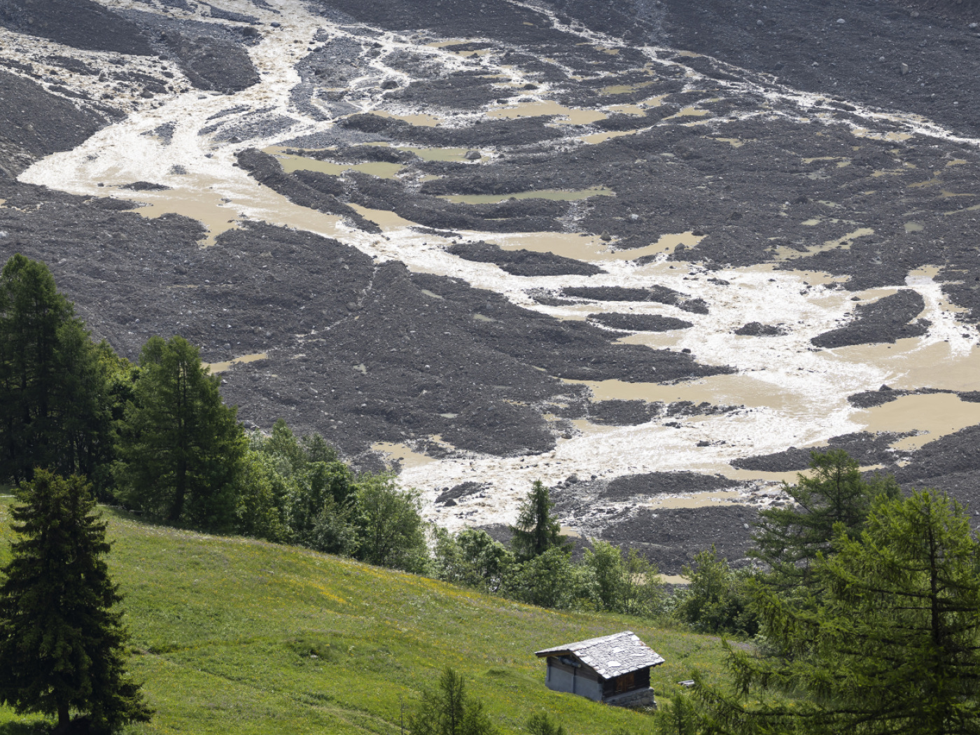 Once again very high activity on the Kleine Nesthorn above Blatten VS