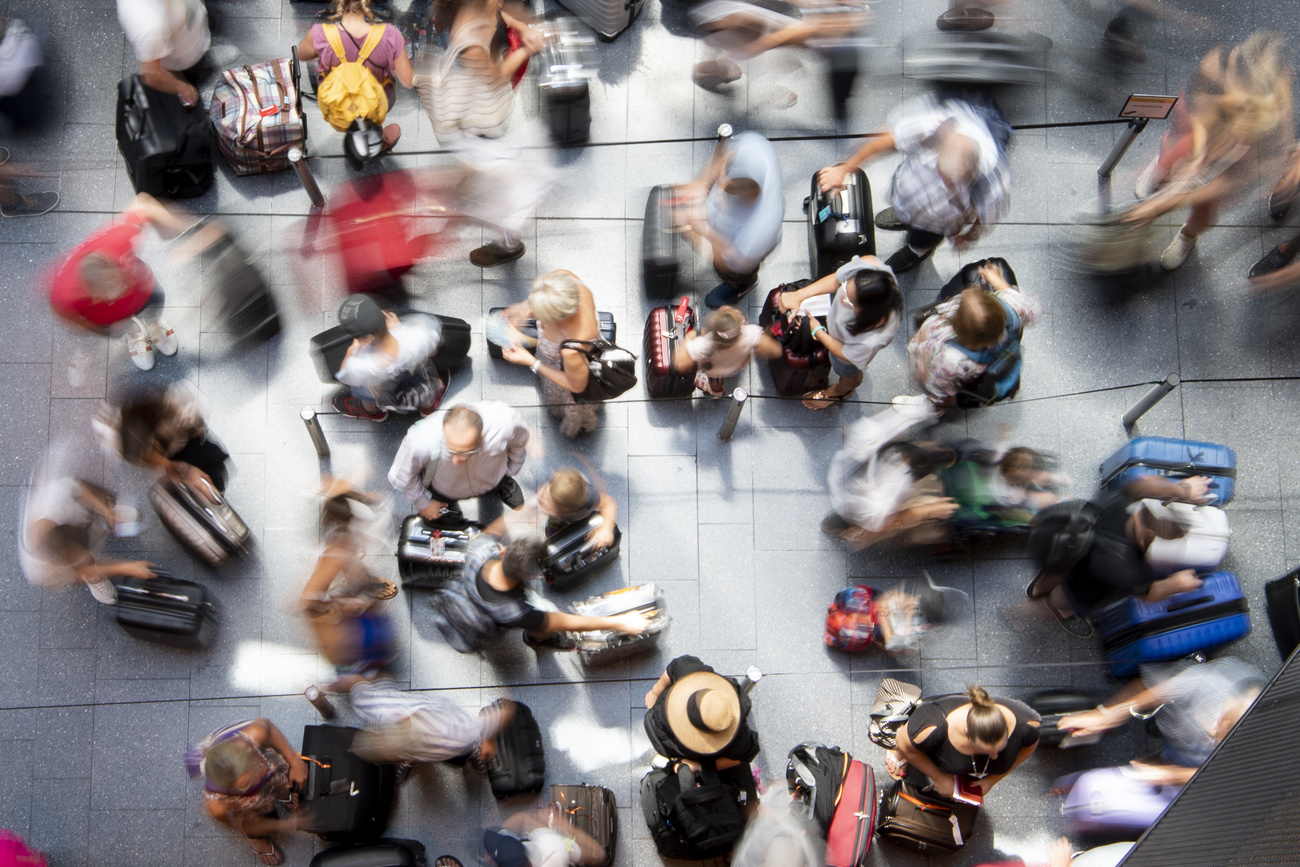 According to Figures from the Confederation. In addition, Swiss citizens and Cityonnes undertake around 12 million trips abroad per year. Meanwhile, help swiss abroad: "thailand one help swiss abroad: "thailand one new