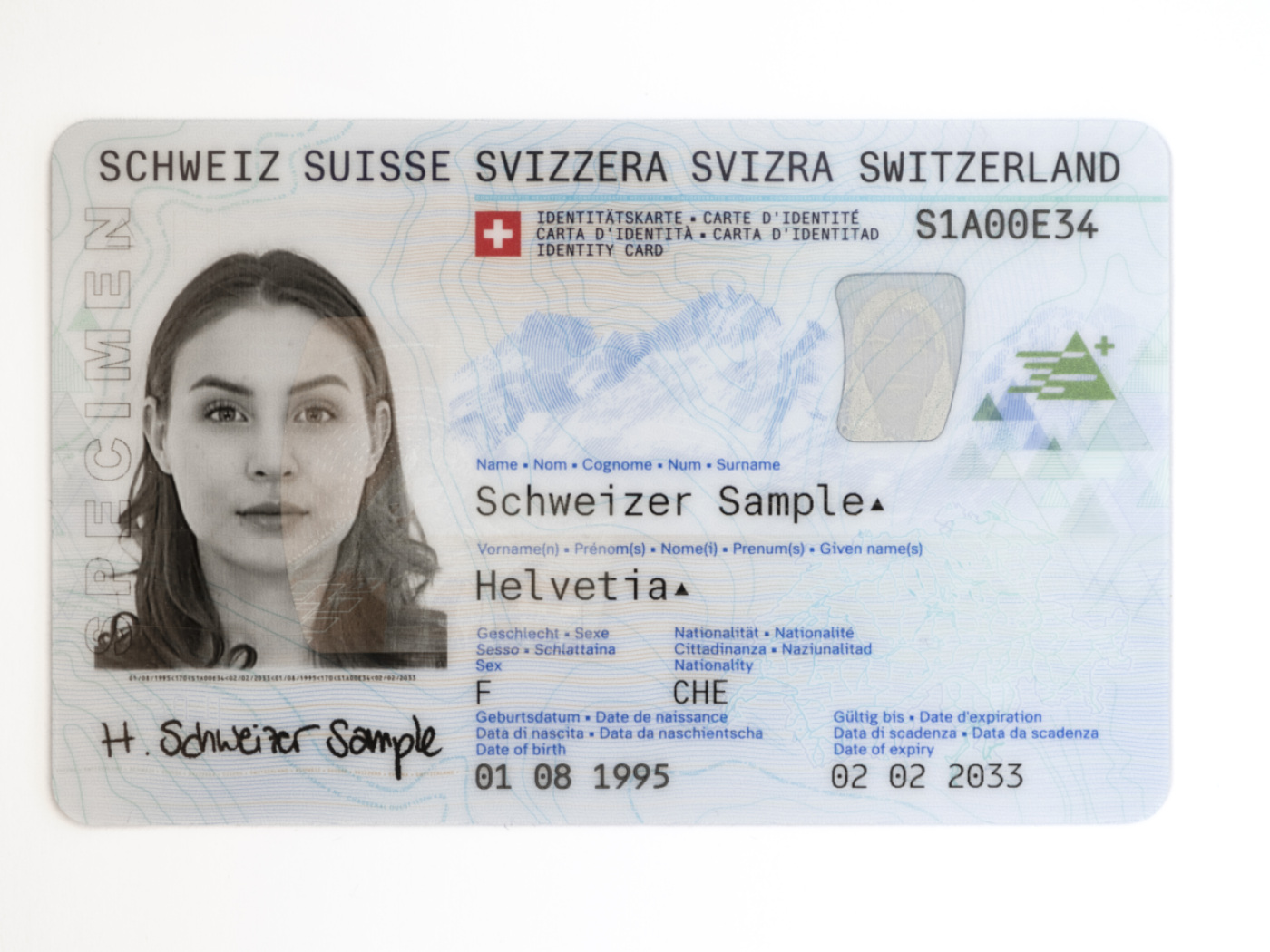The federal government is working on a new Swiss identity card with a chip