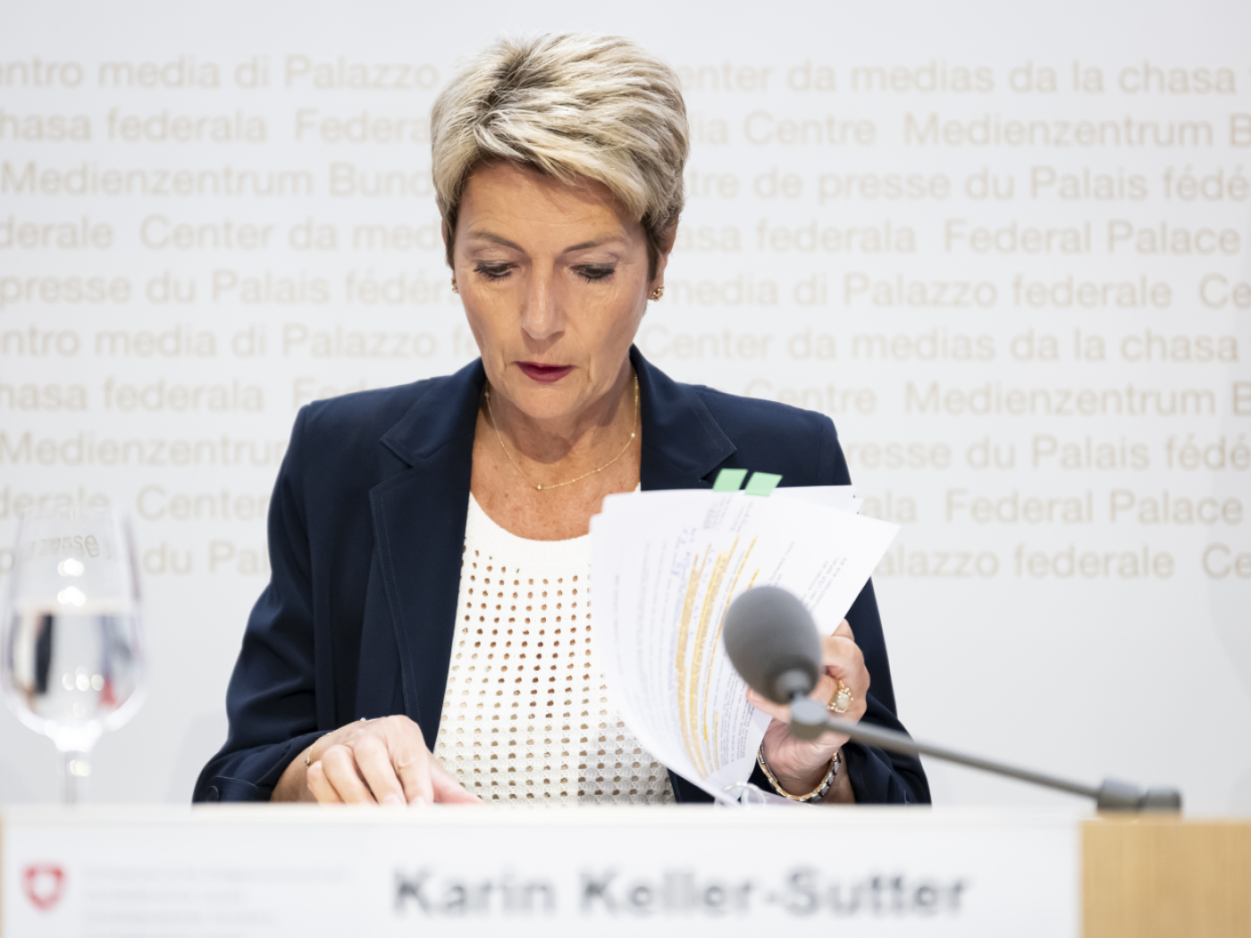 la presidente elvetica Karin Keller Sutter