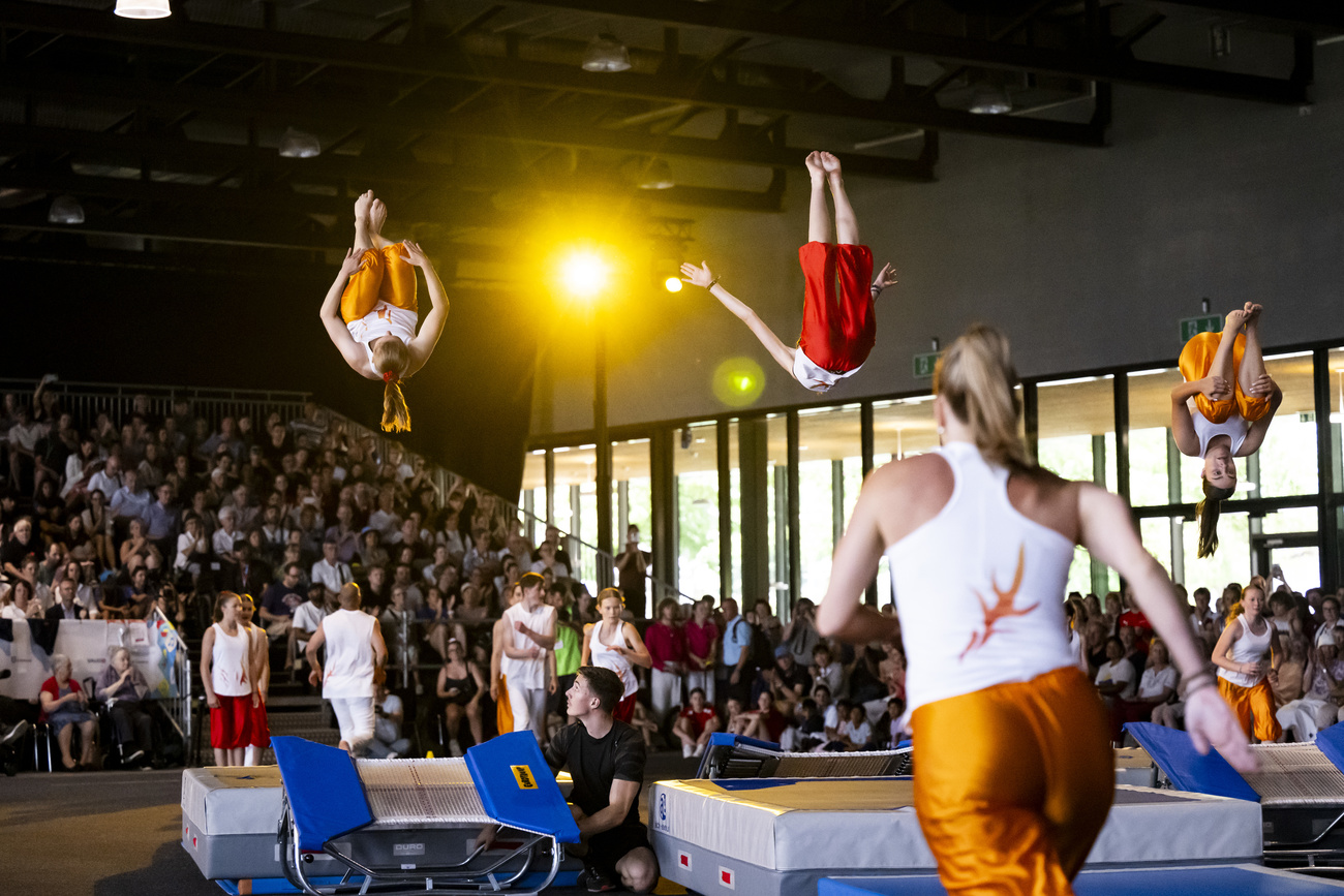 The official opening ceremony of the 77th Swiss Gymnastics Festival took place yesterday in Lausanne. Around 70,000 gymnasts are expected to take part until 22 June.