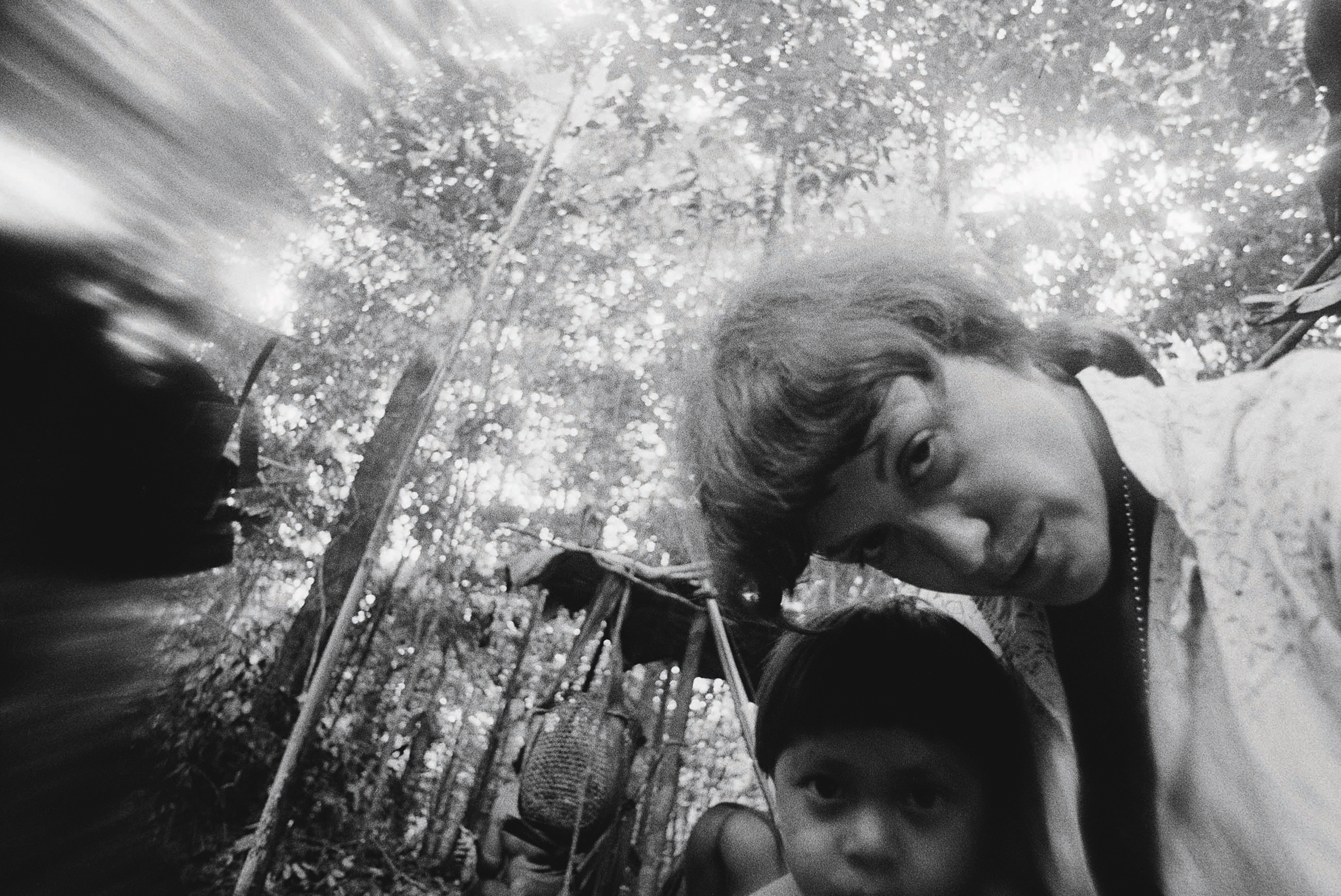 كلوديا أندوجار وطفل من اليانومامي