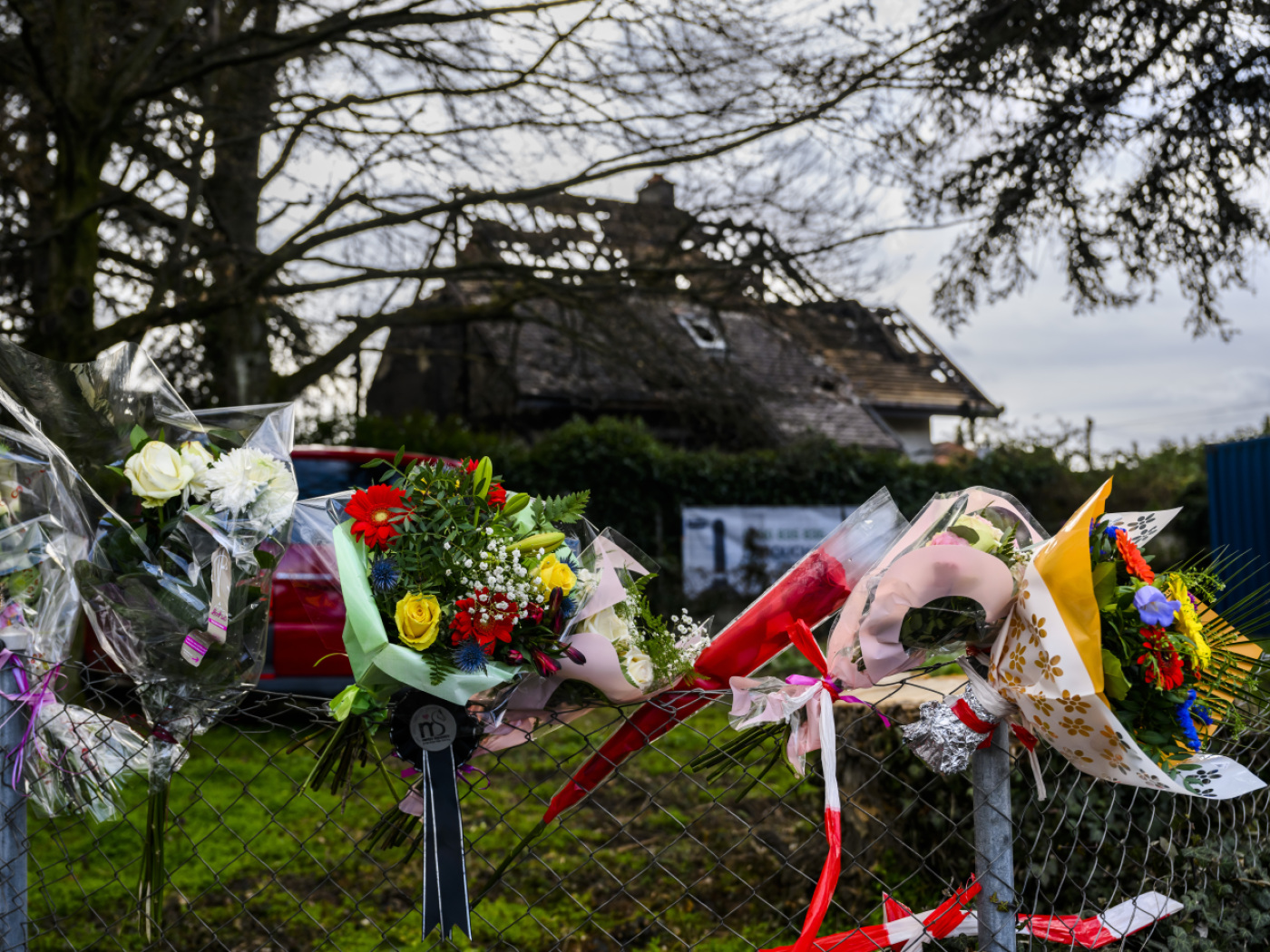 death family yverdon: father alone