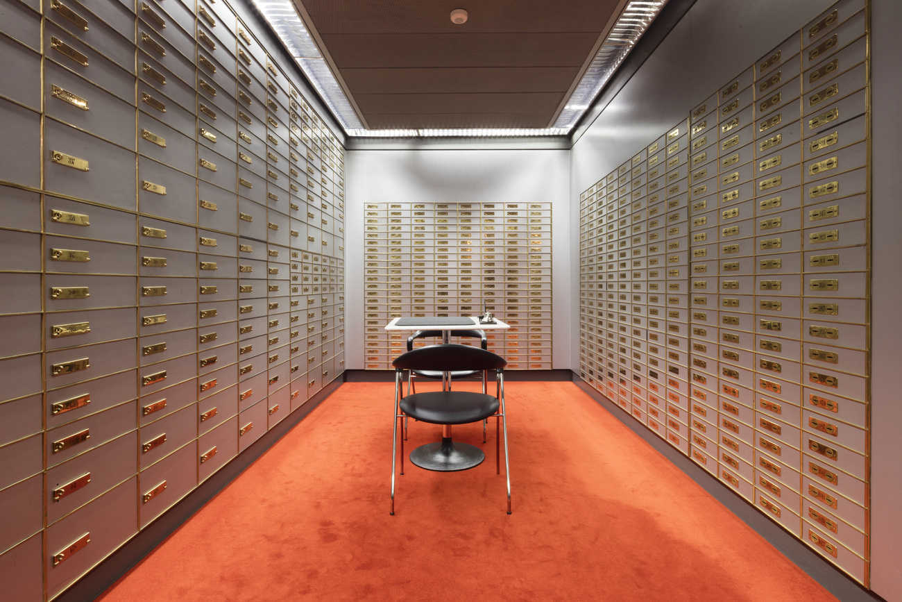 Swiss banks have never managed as much wealth as now