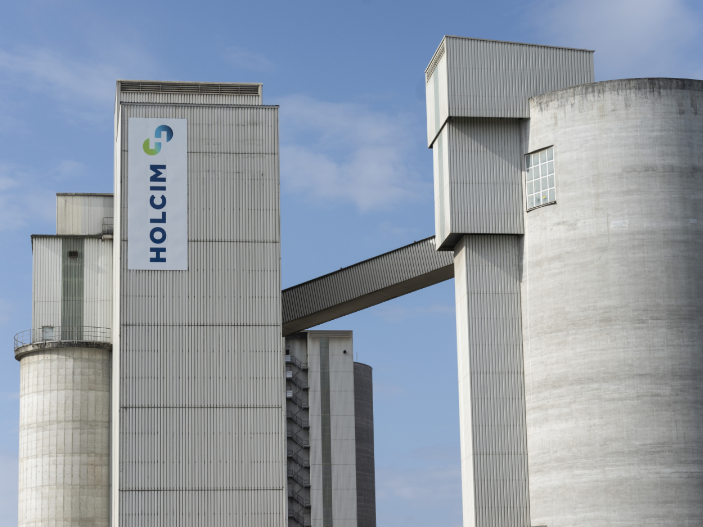 holcim reorganizes after separation amrize