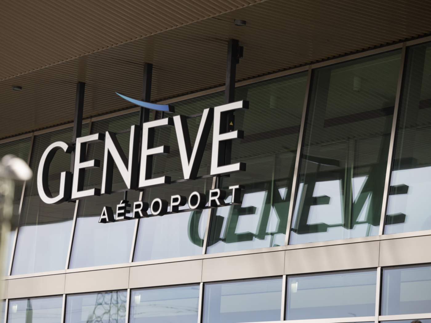 insegna aeroporto di ginevra