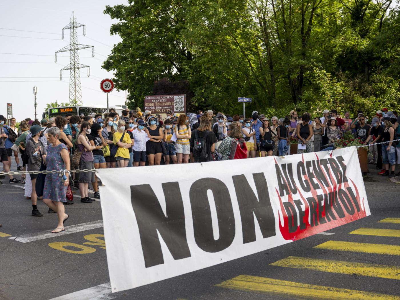 Demonstration against the Grand-Saconnex centre for asylum seekers