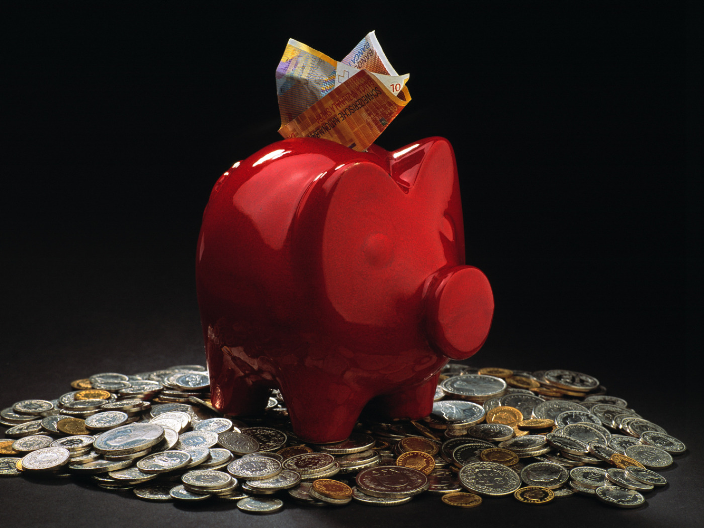 You hardly earn any interest on savings accounts in Switzerland anymore