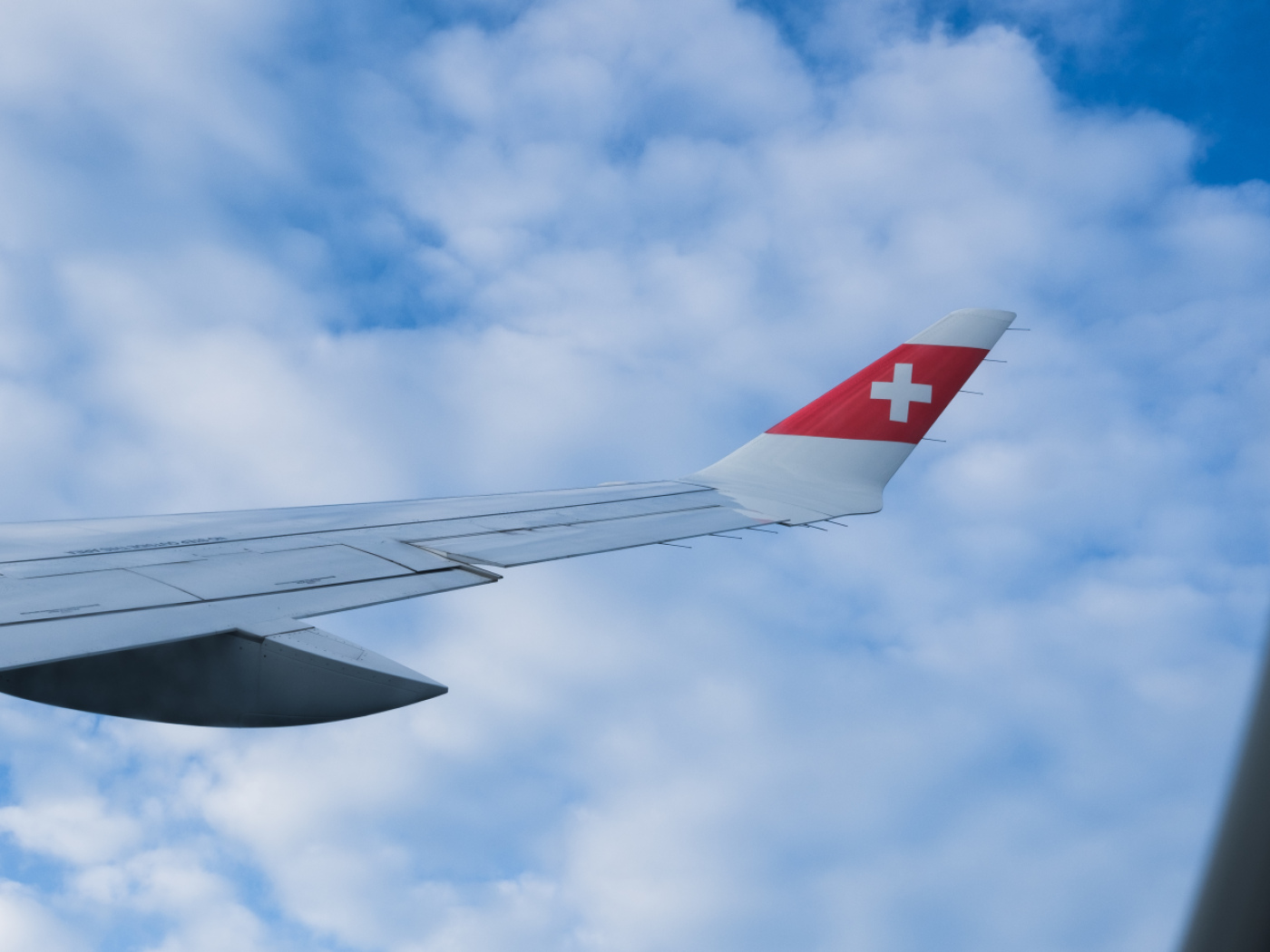 Swiss is in conflict with technicians over shifts