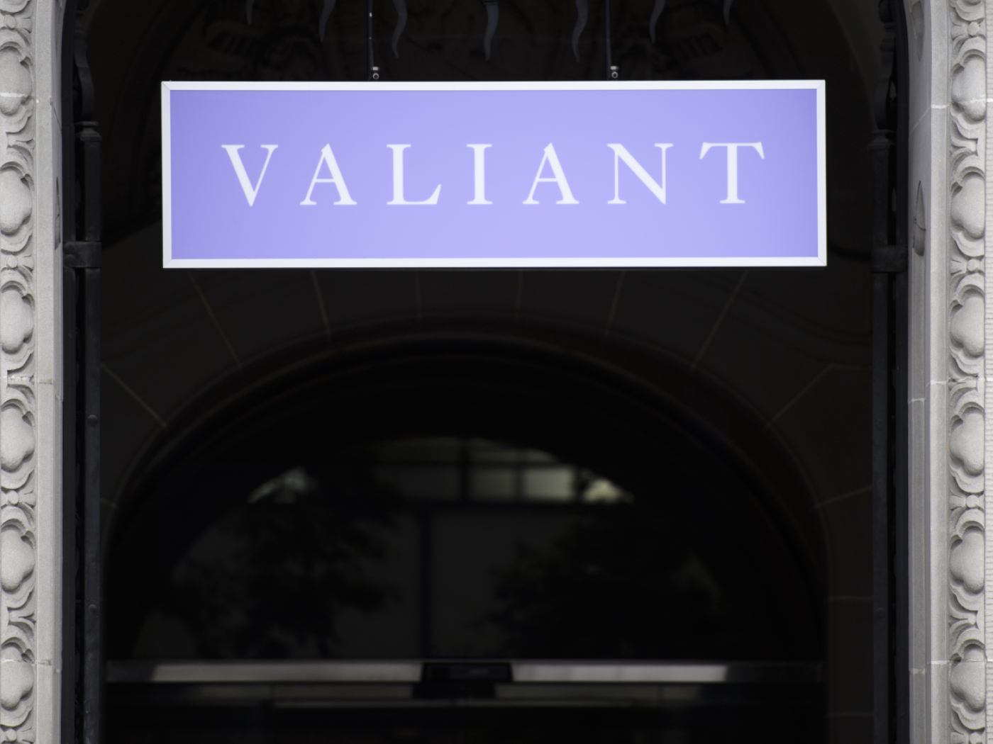 Bank Valiant steht bei Kreditvergabe auf der Bremse - SWI swissinfo.ch