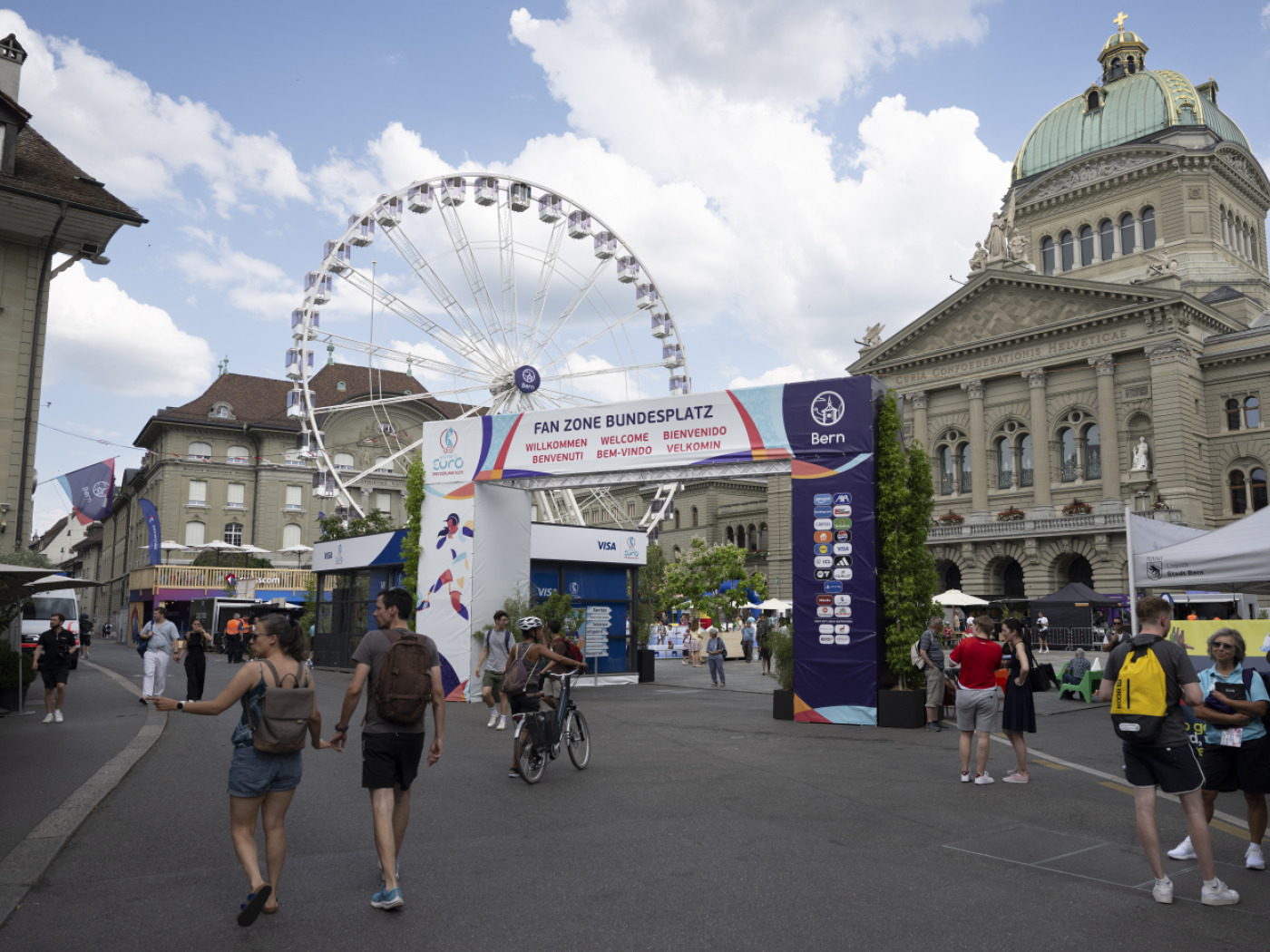 The celebration of the women's Europeans begins
