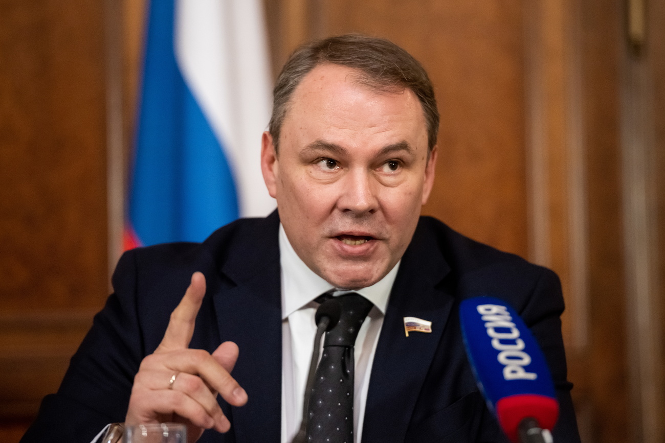 Членам российской делегации, находящимся под санкциями, потребуется специальное разрешение для въезда в Швейцарию.