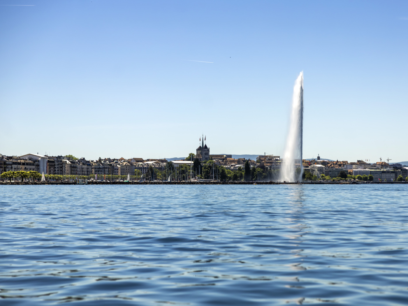 Record temperature rise in Swiss lakes