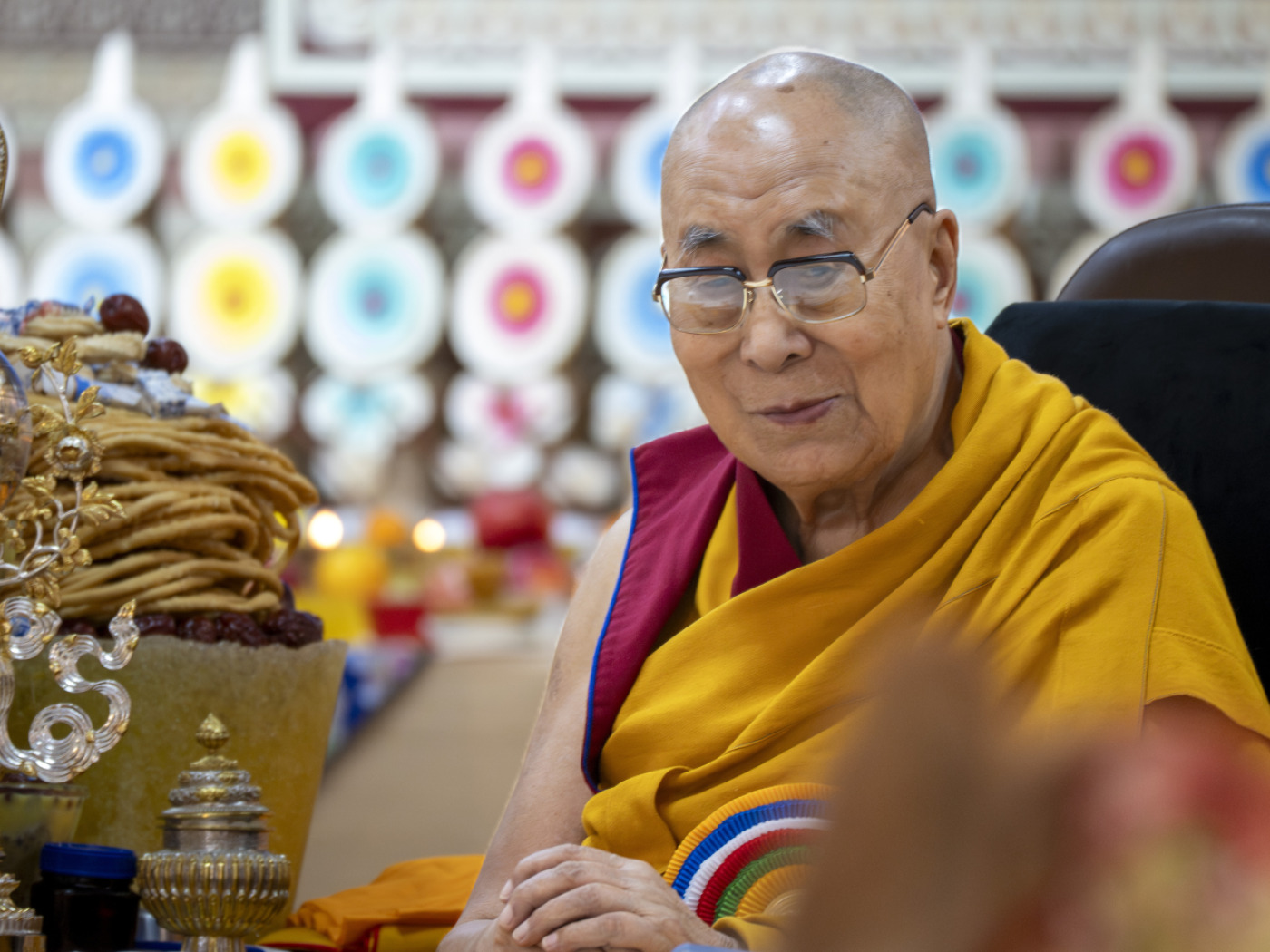  dalai lama confirms he will