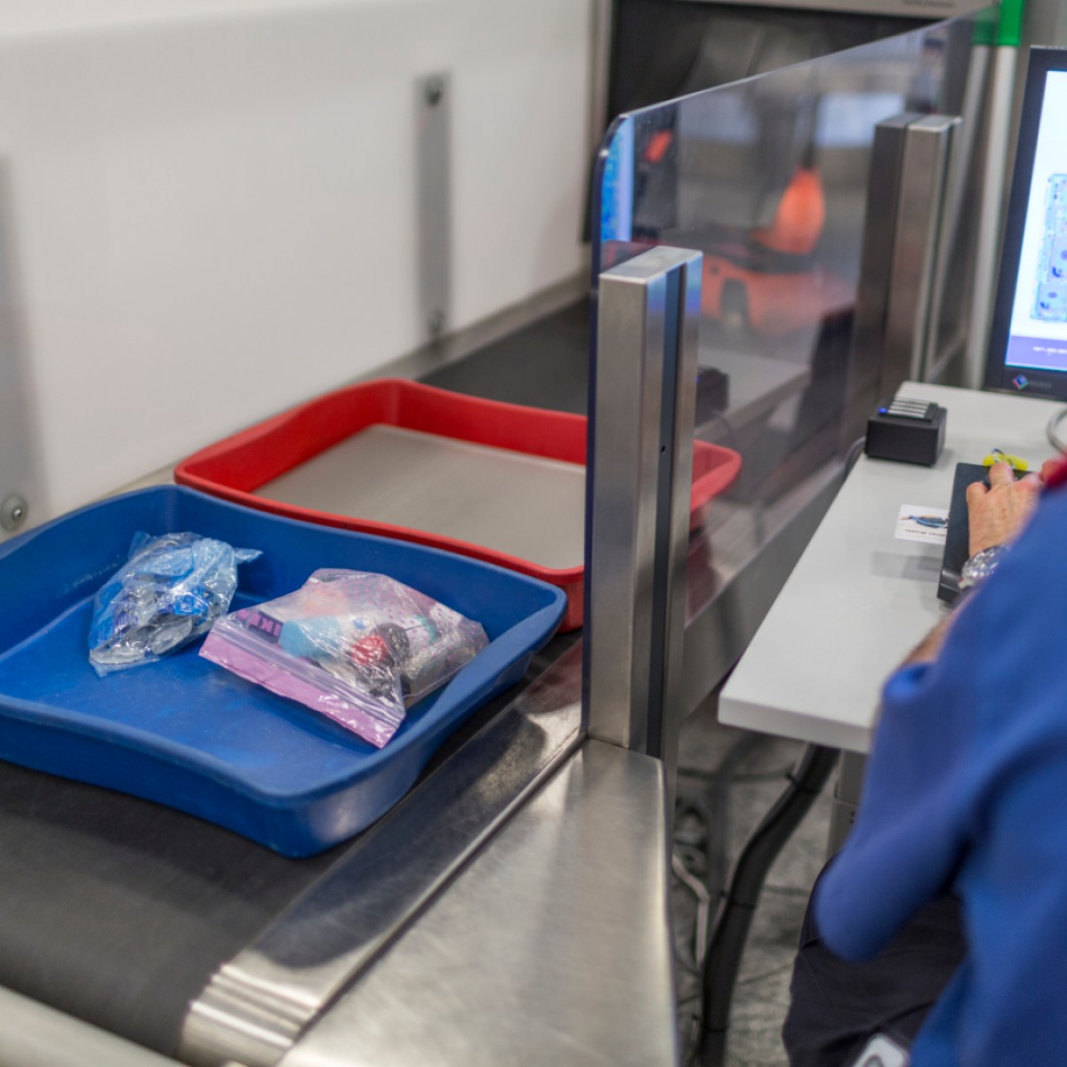 geekvape aegis solo 3 istruzioni Liquidi nei bagagli a mano a Malpensa, Tovaglieri: «Ue decida sugli  scanner» MALPENSA24 main image 0