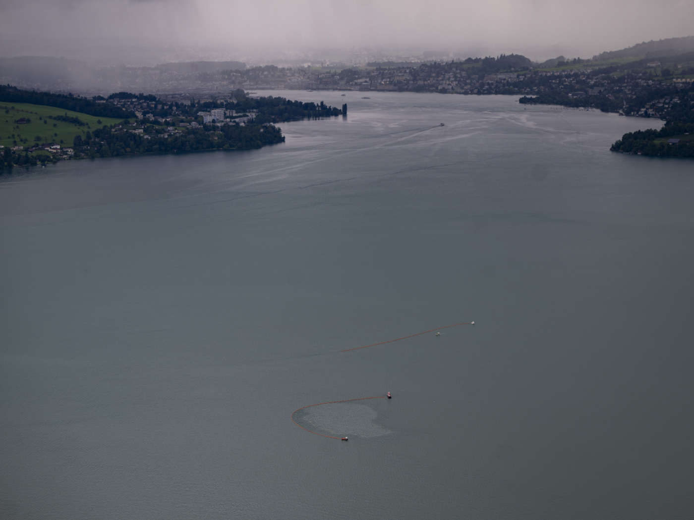 Aircraft occupants rescued alive after emergency landing in lake